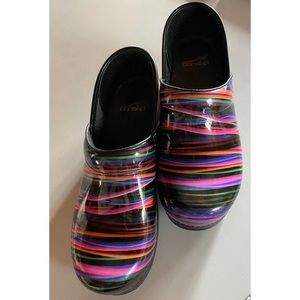 Dansko Clogs 39